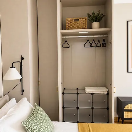 Casa Da Loja Apartamento *